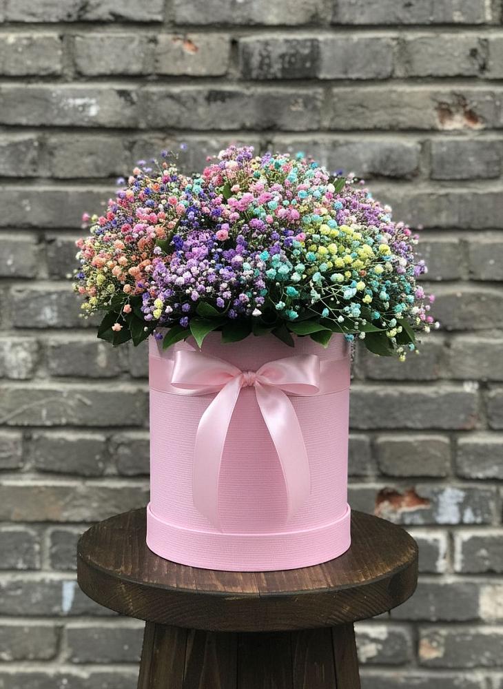 Цветочная композиция из Гипсофила и Розы в шляпной коробке в Марьиных Колодцах