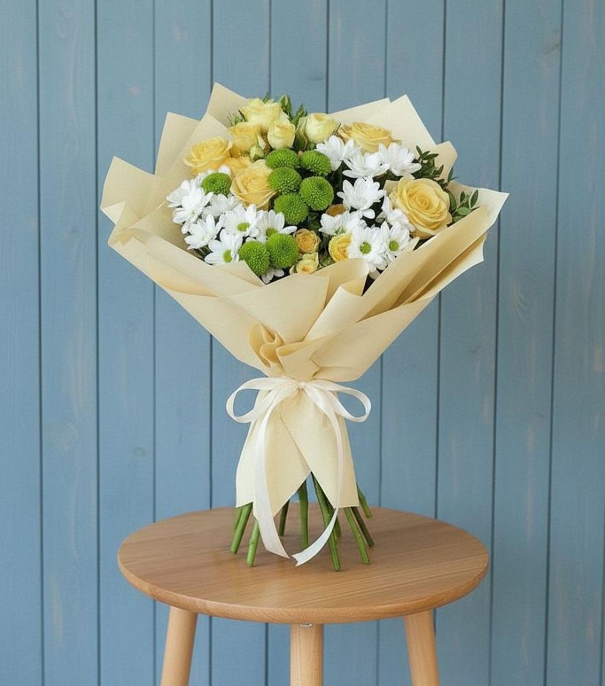 Букет цветов из: Хризантемы и Розы в Марьиных Колодцах