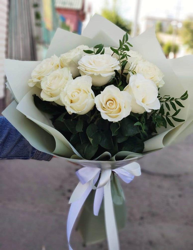 Букет Белые розы Проуд в Марьиных Колодцах