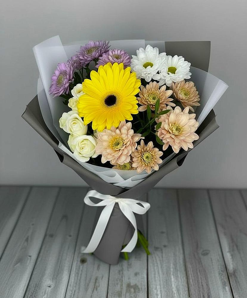Букет цветов из: Розы, Герберы и Хризантемы в Марьиных Колодцах