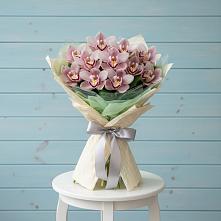 Букет цветов из:  Орхидеи и Розы #REPLACE_PRED# Марьиных Колодцах