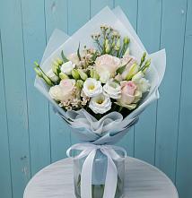 Букет цветов из:  Розы и Лизиантусы в Марьиных Колодцах