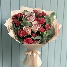 Букет цветов из:  Гвоздики и Розы в Марьиных Колодцах