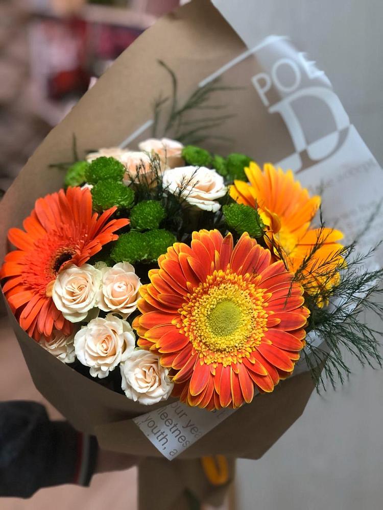 Букет цветов из: Герберы, Хризантемы и Розы в Марьиных Колодцах