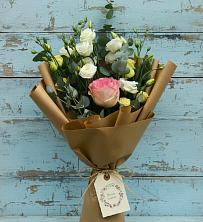 Букет цветов из:  Розы и Лизиантусы в Марьиных Колодцах