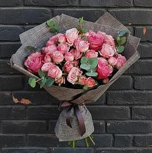 Букет цветов из:  Розы в Марьиных Колодцах